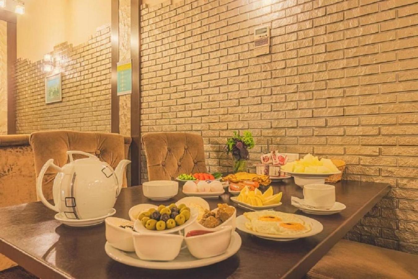 Bey Hotel Baku Exterior photo